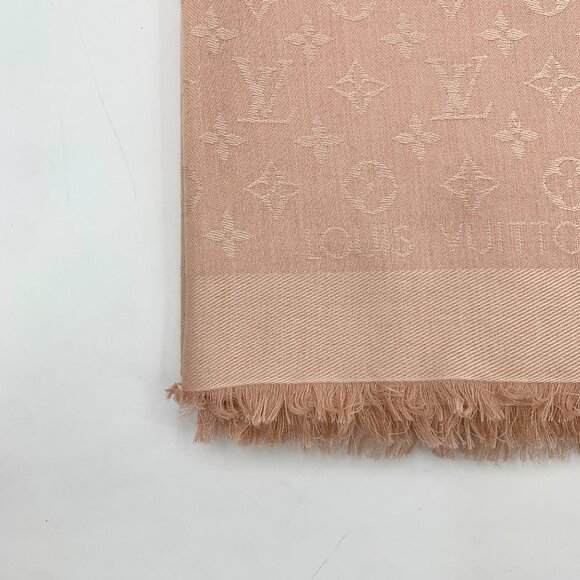 Louis Vuitton Apricot Pink Logo Full Print Fringe Scarf 60% Silk 40% Wool 136x28 - Picture 7 of 9